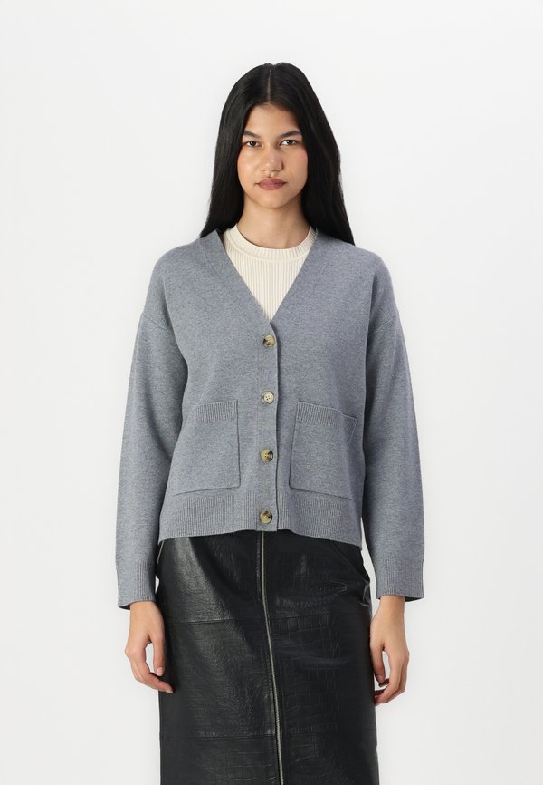 SLFKAMMA BUTTON - Strickjacke