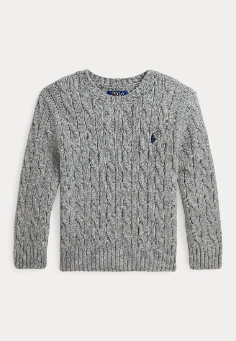 Maglione grigio a coste con scollatura rotonda, polsini e orlo rigati, con un piccolo logo blu navy sul lato sinistro del petto. Design a trama su tutta la superficie.