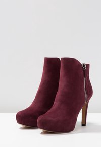 Pura Lopez Botines de tacón - bordeaux