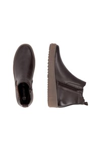Paire de bottines en cuir marron foncé avec fermeture éclair sur le côté et semelles en caoutchouc texturées, montrées vue de dessus et de côté sur fond blanc.