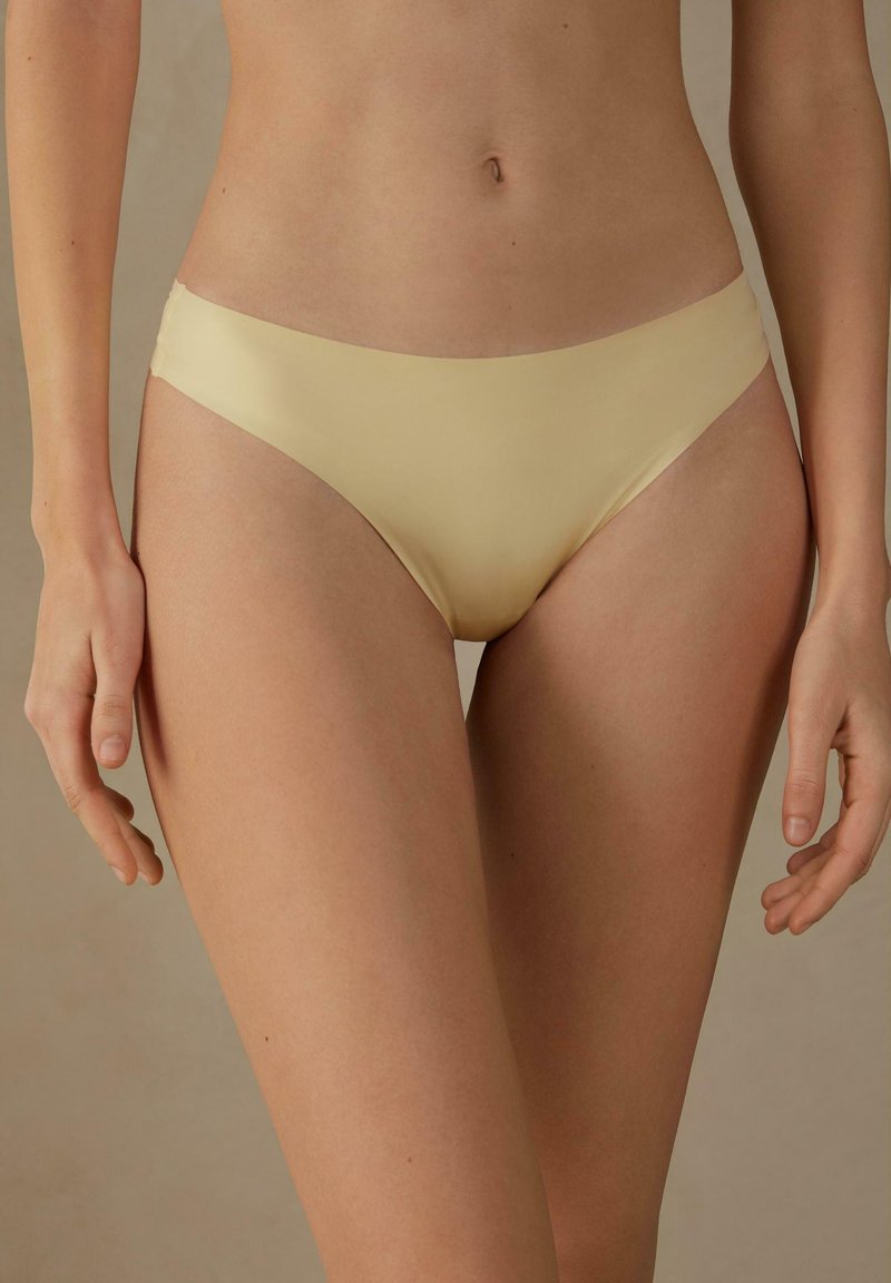 Intimissimi BRAZILIAN-AUS ULTRA-LIGHT - String - gelb pastel yellow