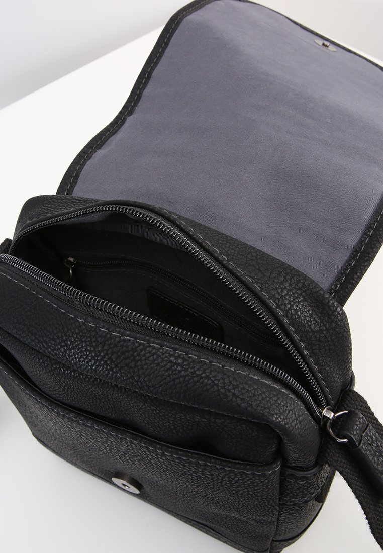 TOM TAILOR BRYAN Skulderveske black Zalando.no TOM TAILOR BRYAN Skulderveske black Zalando.no