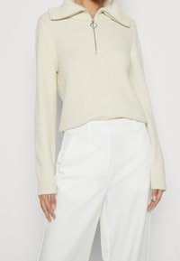 VILA Stickad tröja - off-white