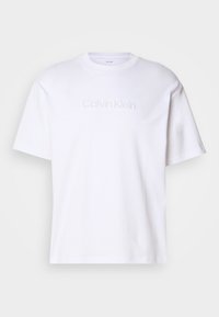 Unselected, bright white
