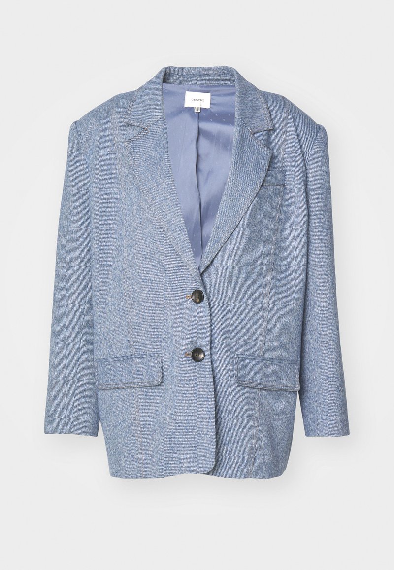 Lichtblauwe blazer van textuurstof, met een geknipt kraag, twee voorzakken en twee donkere knopen voor sluiting.