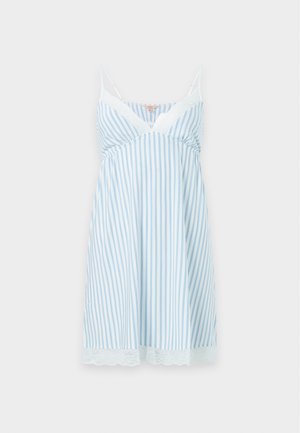 Robe sans manches à rayures verticales bleu clair et blanc avec une bordure en dentelle au niveau du col et de l'ourlet, présentée sur un fond uni.