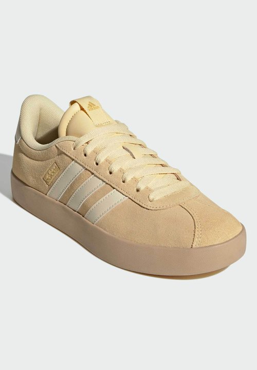 adidas SPORTSWEAR - Trainers - orange tint warm vanilla gold metallic — photo 2