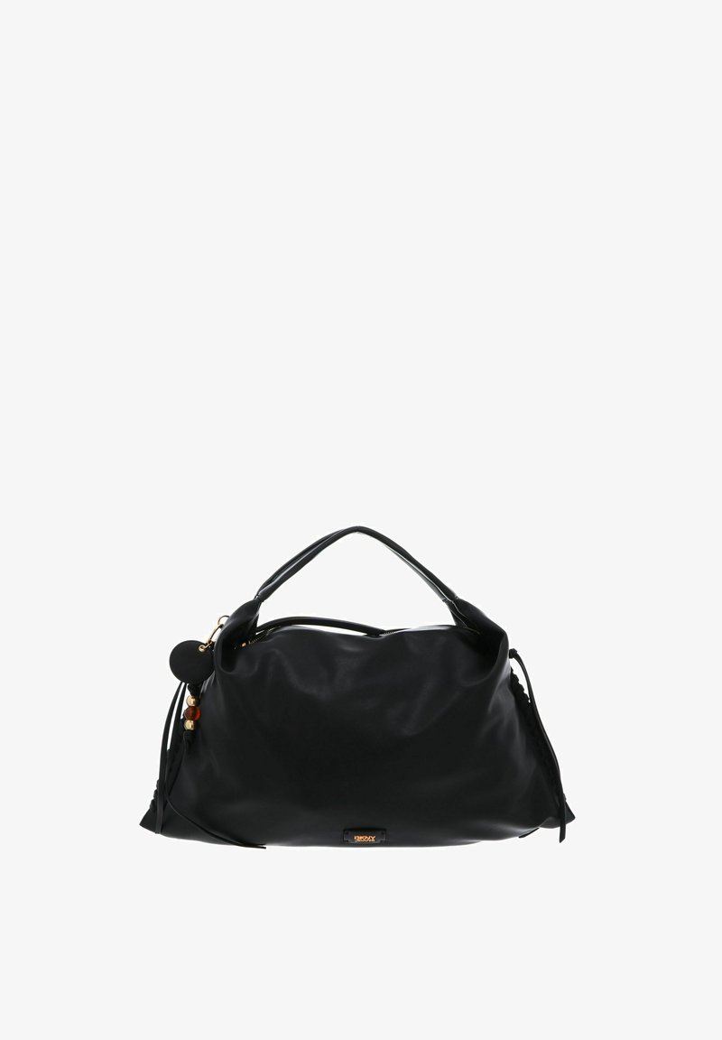 Sac à main en cuir noir avec une poignée courte, des perles dorées et un pendentif attaché, ainsi qu'une petite plaque logo en bas au centre.