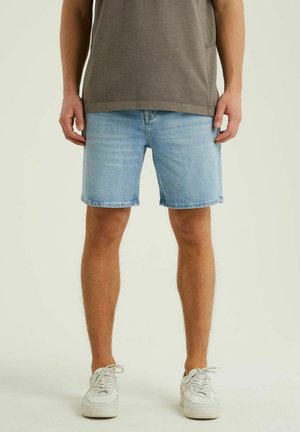 CHASIN' ASH.S AURA - Denim shorts - blue