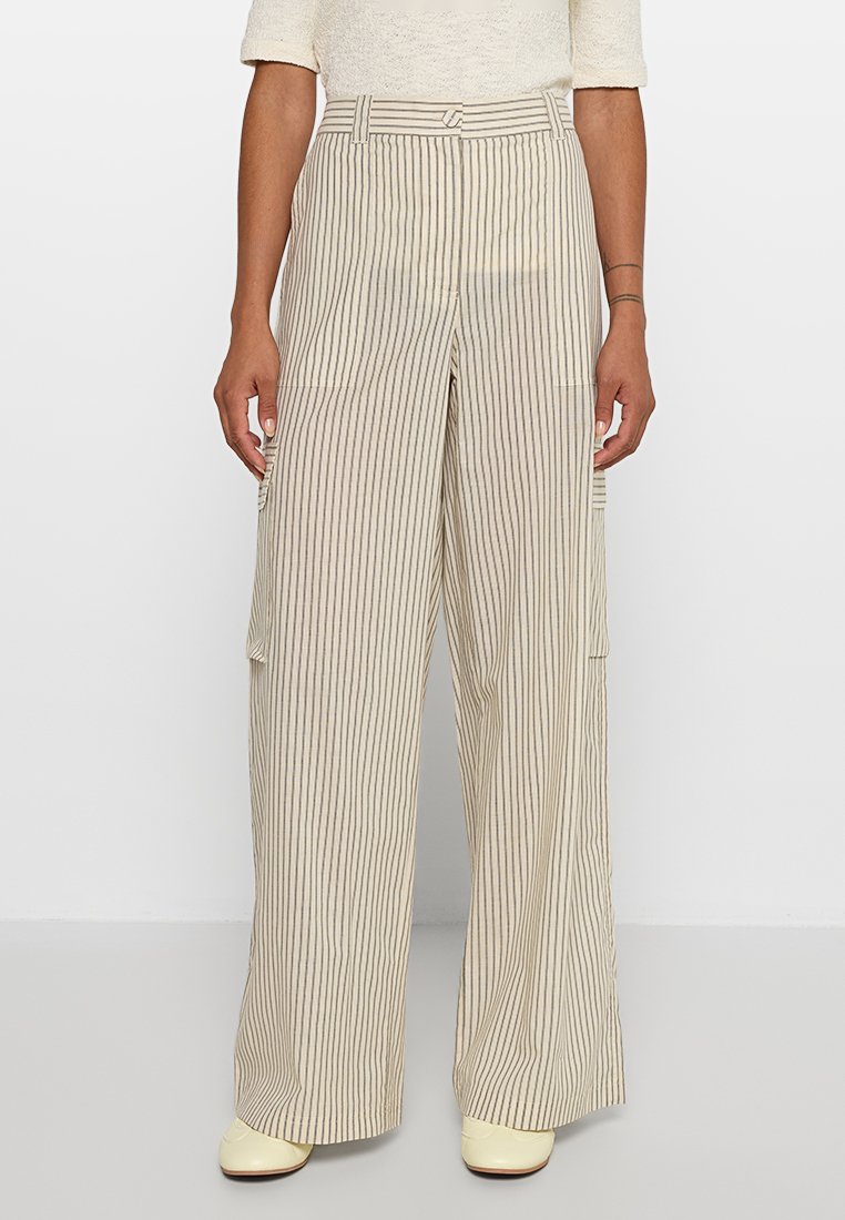 Twinset ACTITUDE Cargobroek crème Twinset ACTITUDE Cargobroek crème