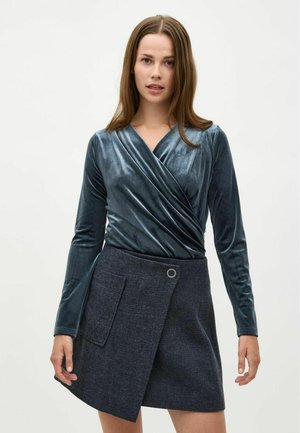 Pusero - slate blue