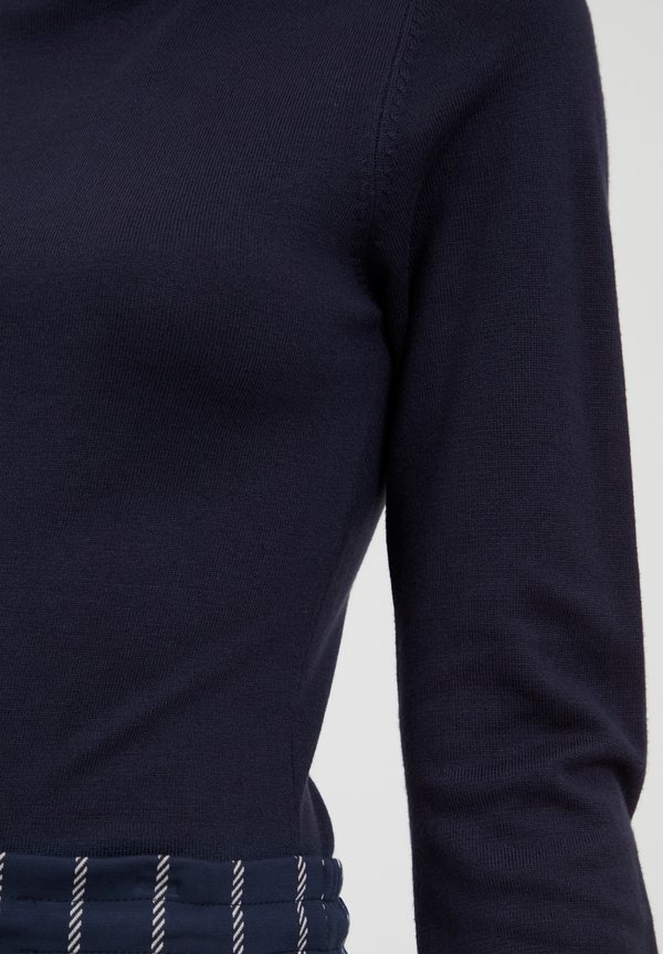 IHMAFA - Jumper - total eclipse3