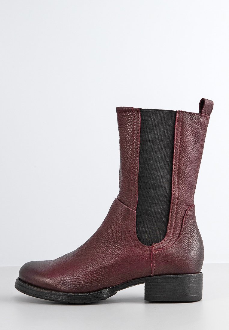 Botas