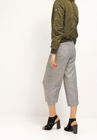 Topshop Bomberjacks - khaki