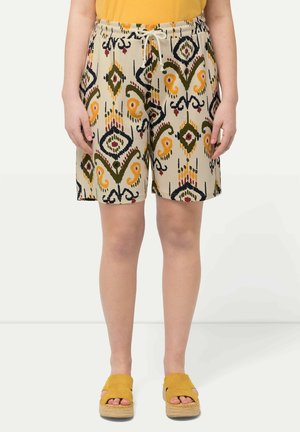 Ulla Popken IKAT-INSPIRED - Shorts - pearl white