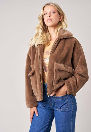 DEELUXE, DEELUXE ORIGINAL JACKE RUSALKA - Veste d'hiver - braun