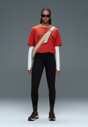 OYSHO, EXTRA-COMPRESSIVE RAISE UP 65CM - Leggings - black
