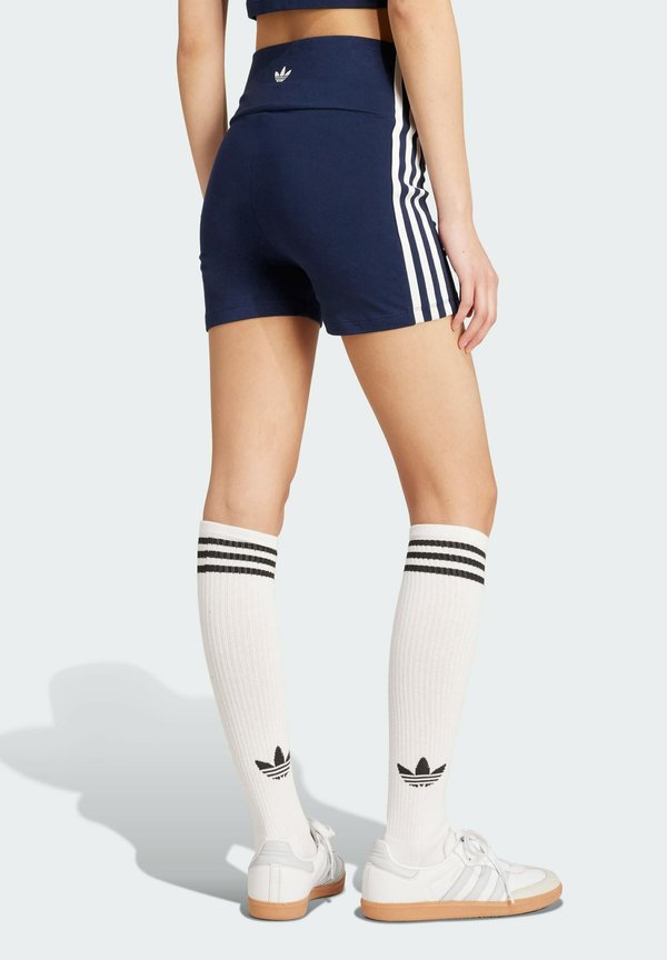 STRIPES BOOTY CO - Shorts4