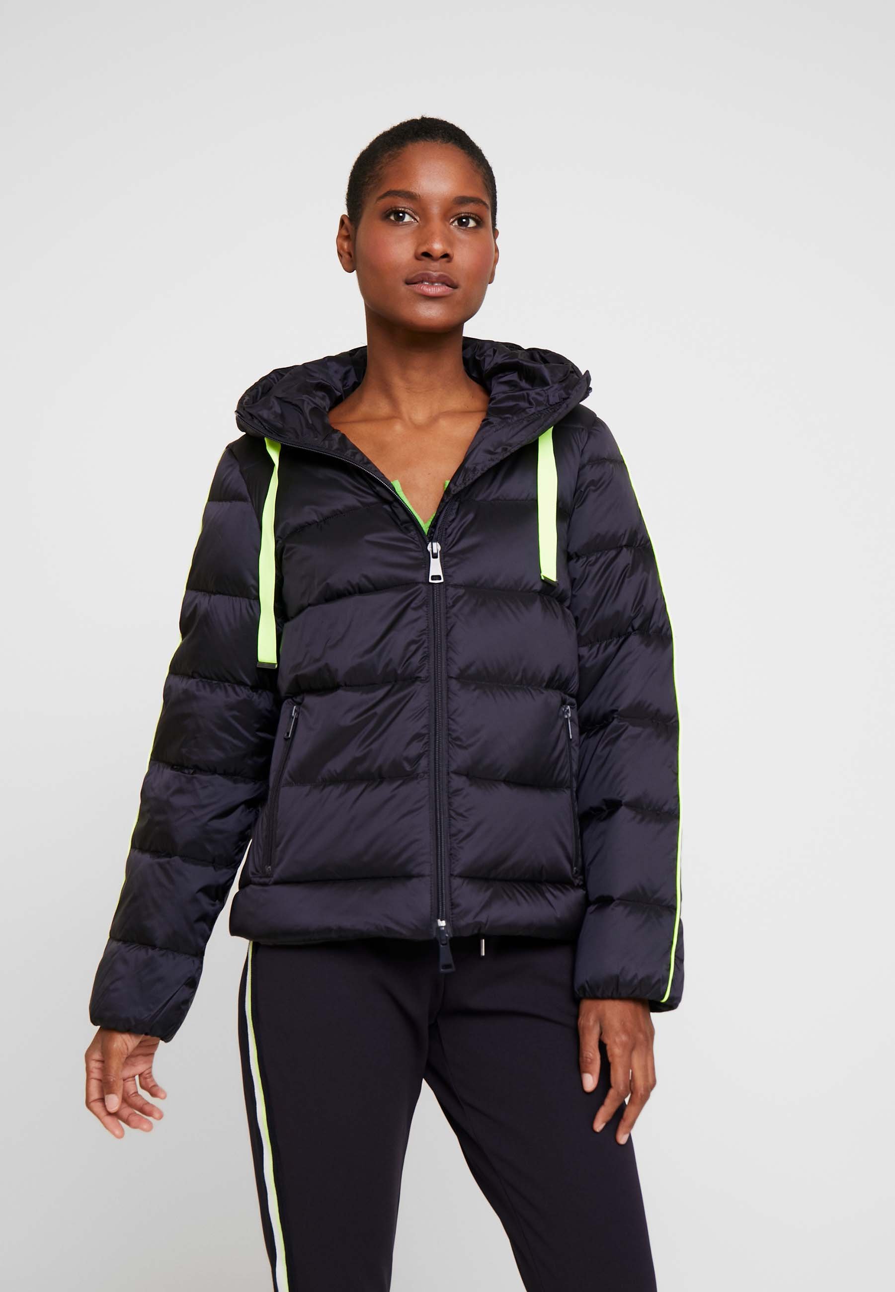 Rich & Royal Jakker | Dame | Ny jakke på nett hos Zalando Rich & Royal Jakker | Dame | Ny jakke på nett hos Zalando