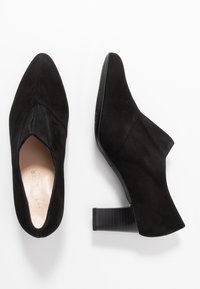 Peter Kaiser Botines bajos - black