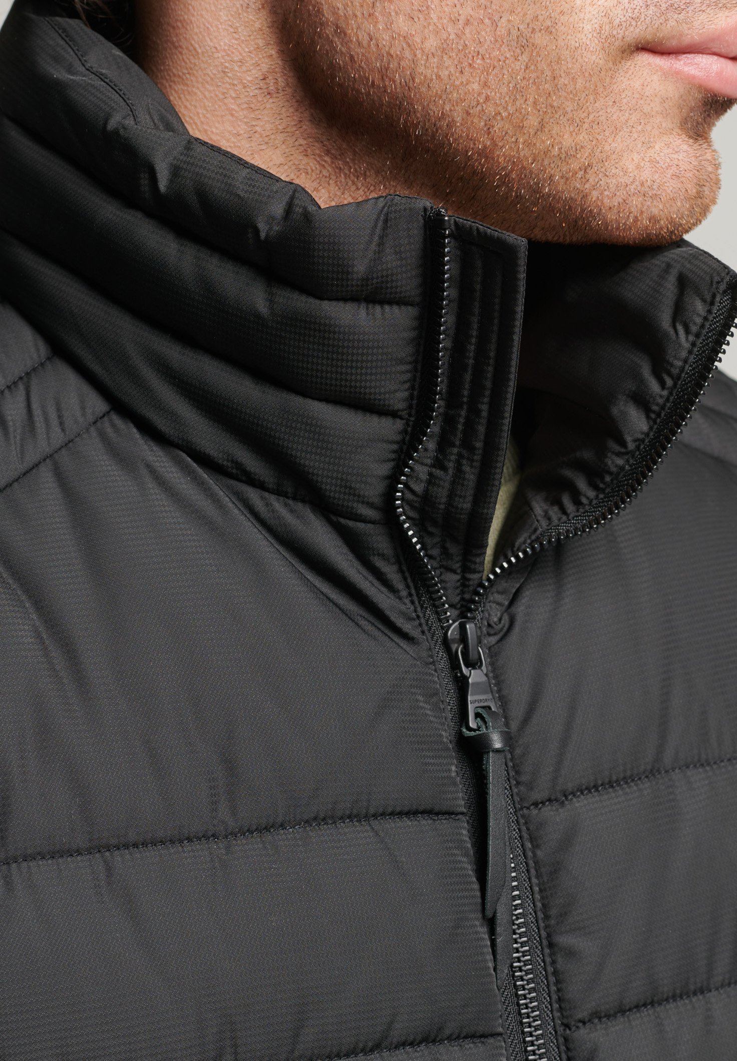 superdry studios fuji gilet