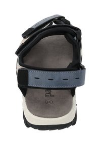 Svart och grå sandal med justerbara kardborreband, vadderad innersula och robust gummisula. Har en slät, texturerad yta.