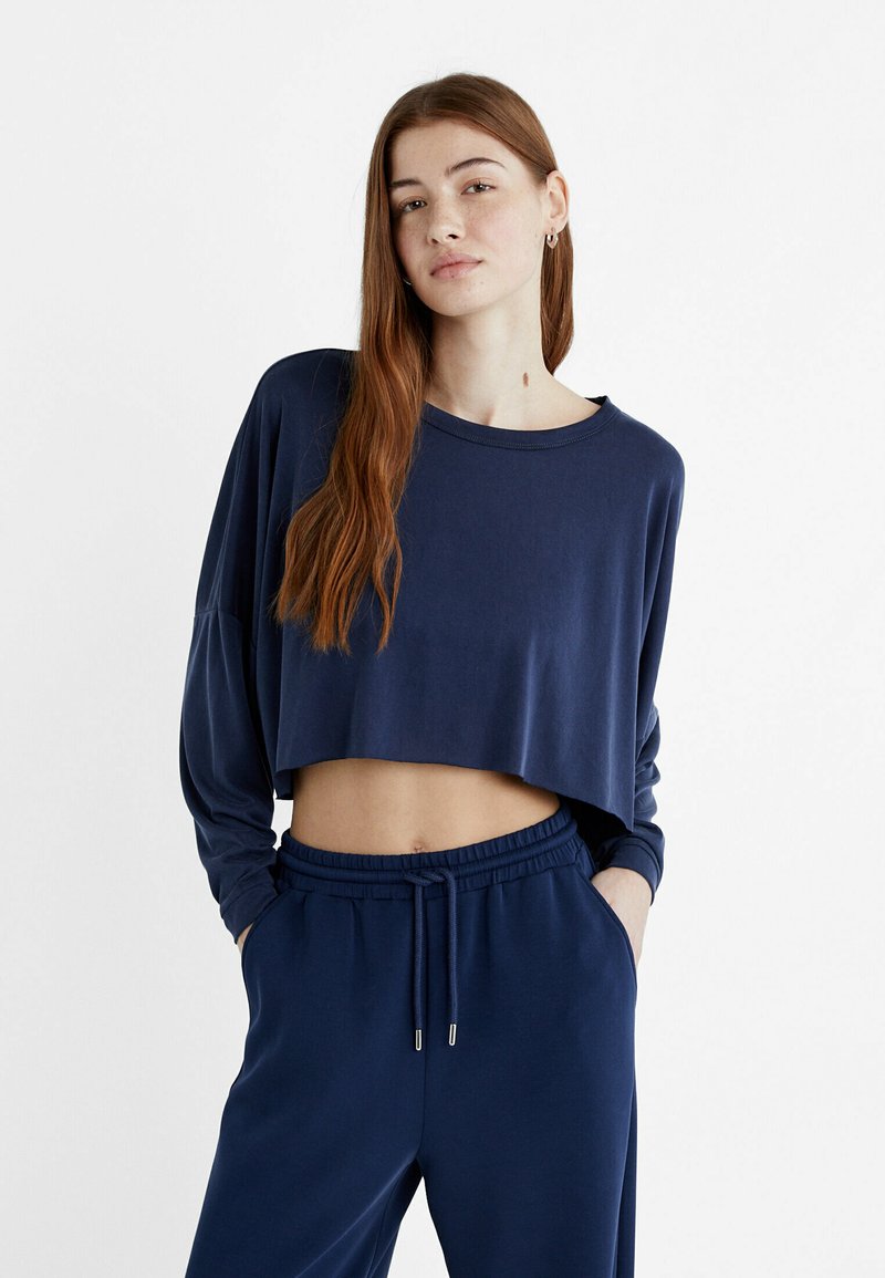 Genevie-F Top - Dark Blue