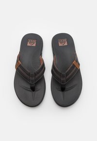 Reef CUSHION PHANTOM - Japonki