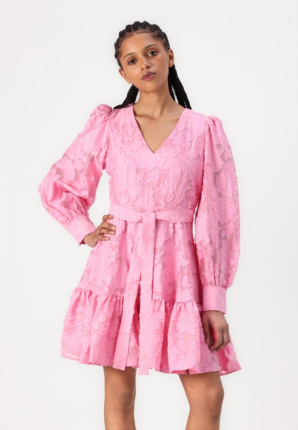 SLFCALLI SADIE SHORT V NECK DRESS  - Cocktail dress / Party dress - rosebloom2