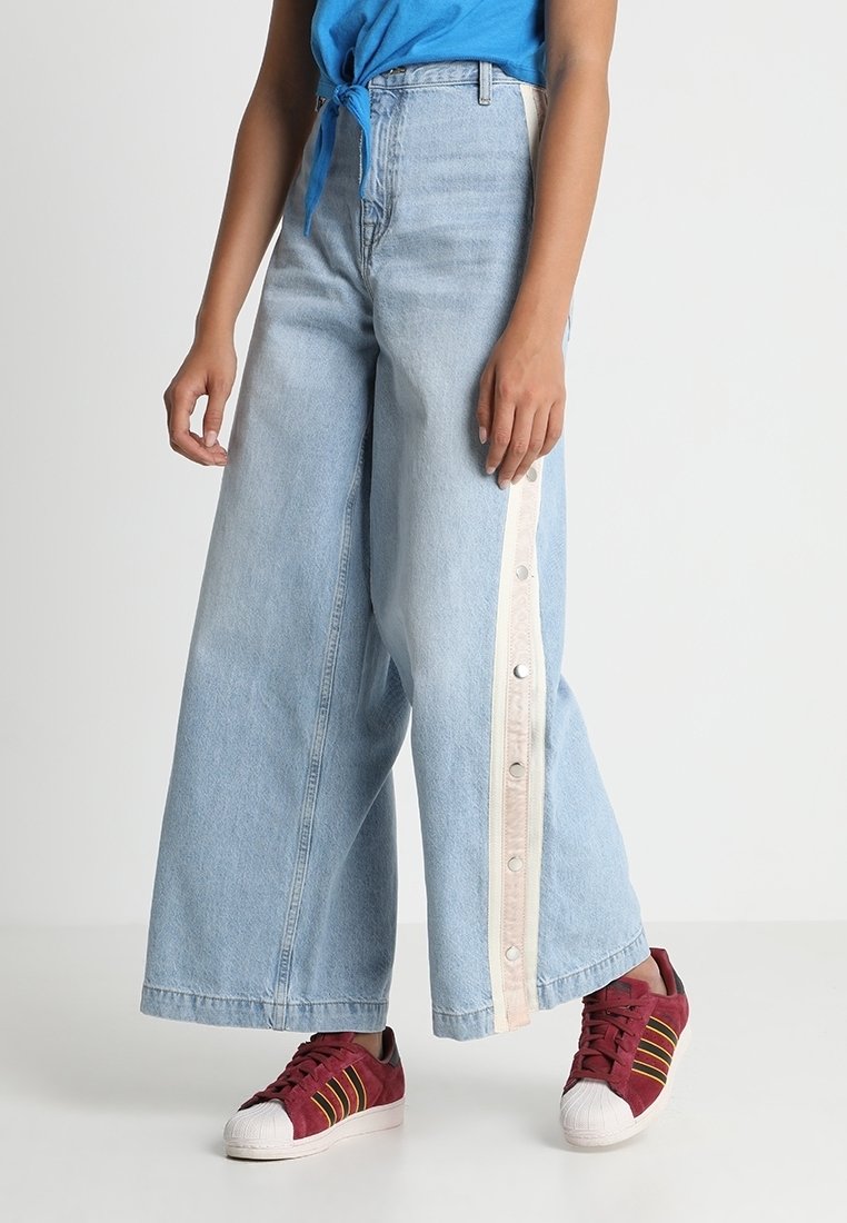 Topshop Jean boyfriend - bleached denim