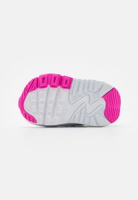 Nike Sportswear AIR MAX 90 EASYON - Sporta apavi - white/laser fuchsia