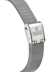 Sidabrinė tinklinė laikrodžio apyrankė su metaliniu blizgesiu, turinti užlenkiamą užsegimą, įspaustą "Festina" logotipu, demonstruojanti smulkų tinklinį tekstūrą.