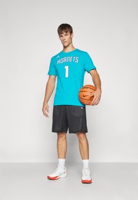 Nike Performance NBA CHARLOTTE HORNETS LAMELO BALL TEE - Klubbkläder - rapid teal
