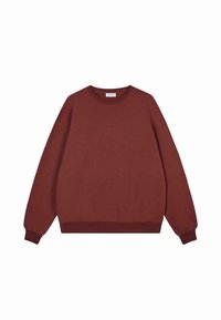 Sudadera de manga larga color marrón óxido con cuello redondo, puños y dobladillo acanalados, con un mínimo texto bordado "OH APRIL" en el pecho.