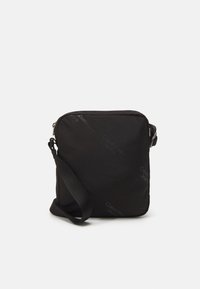 Calvin Klein Jeans SPORT ESSENTIALS REPORTER18 UNISEX - Borsa a tracolla - black/pinstripe grey
