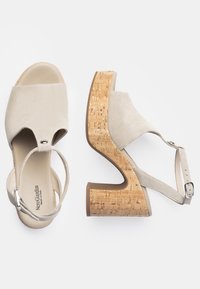 NeroGiardini Sandali con plateau - ivory