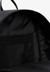 Jordan ECO BACKPACK - Nahrbtnik - carbon heather