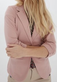 Fransa Bleiseri - mottled light pink