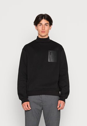 REGULAR FIT IN BLEND WITH PATCH POCKET - Sweater - black