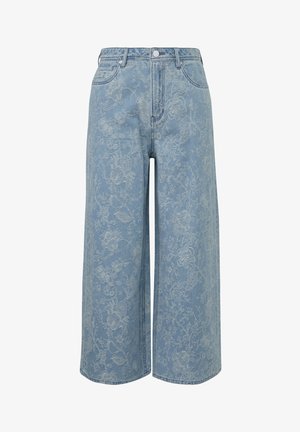 Hellblaue Jeans mit weitem Bein, geprägt mit einem floralen Muster, mit vorderer Knopfleiste und Reißverschluss, vorderen und hinteren Taschen sowie Gürtelschlaufen.
