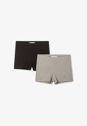 Due coppie di boxer: una nera e una grigia. Entrambi presentano un materiale morbido e elastico e un design semplice con lunghezza fino a metà coscia.