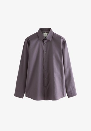 Cămașă cu mânecă lungă, de culoare purpurie închisă, cu un model geometric, cu închidere pe butoane în față, cu guler și butoane verzi, confecționată dintr-un material ușor.