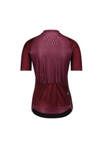 Camiseta deportiva color marrón con mangas cortas, que presenta una tela texturizada y transpirable, y un bolsillo con cremallera en la parte trasera a la altura de la cintura.
