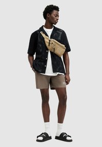 AllSaints UNDERGROUND - Badeshorts - ash khaki green