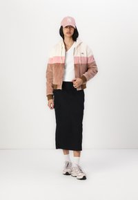 Rip Curl HEAT JACKET - Pilotska jakna - natural