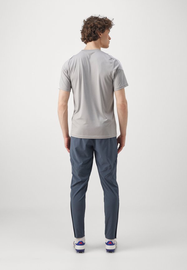 FC BAYERN VISTECH - Club wear3