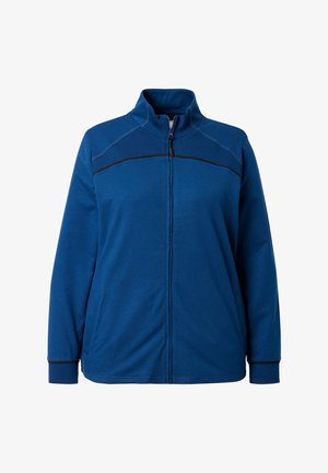 Niebieska kurtka na zamek wykonana z miękkiej tkaniny, z wysokim kołnierzem, czarnymi przeszyciami i bocznymi kieszeniami. Gładka faktura, casualowy design.