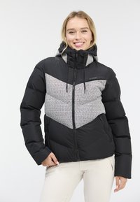 Puffer jacket in black and gray fabric, featuring a chevron pattern, zip closure, and a hood; padded for warmth and comfort.