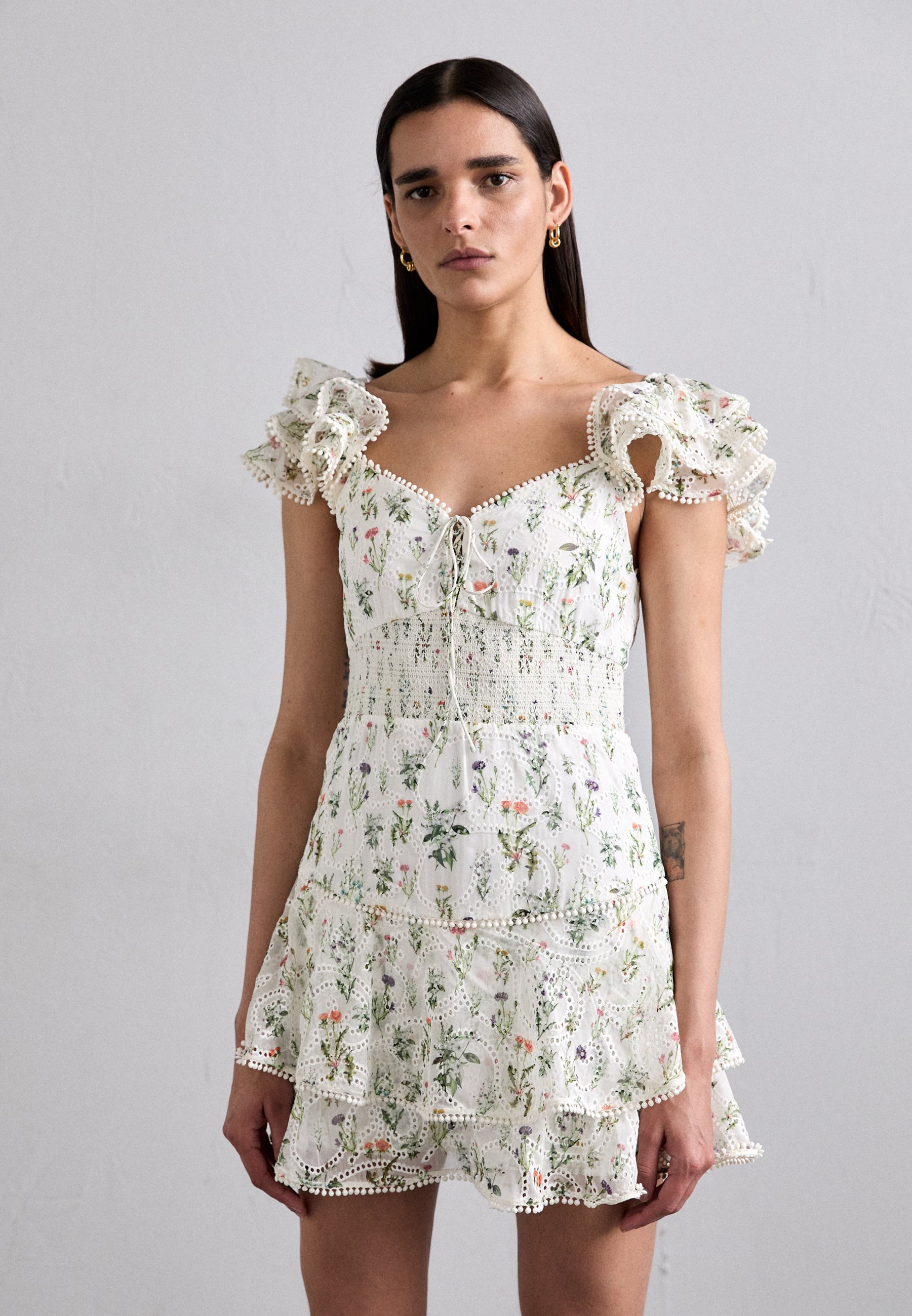 Alice + Olivia HARTFORD - Freizeitkleid - off-white/offwhite  