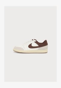 Δεν επιλέχθηκε, sail/fauna brown/light orewood brown/muslin/gum med brown